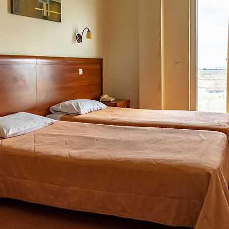 Telis Hotel Aigio Exterior photo